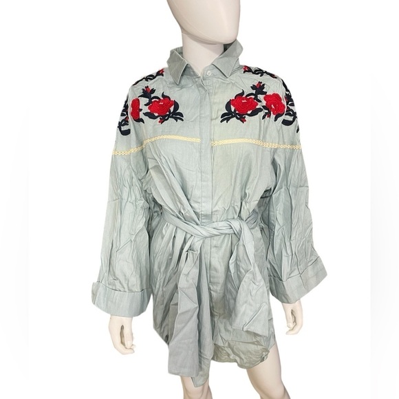 AMT Tunic Bella Blue Floral Printed Flare
Long Sleeve Top Dress
New - Picture 2 of 8